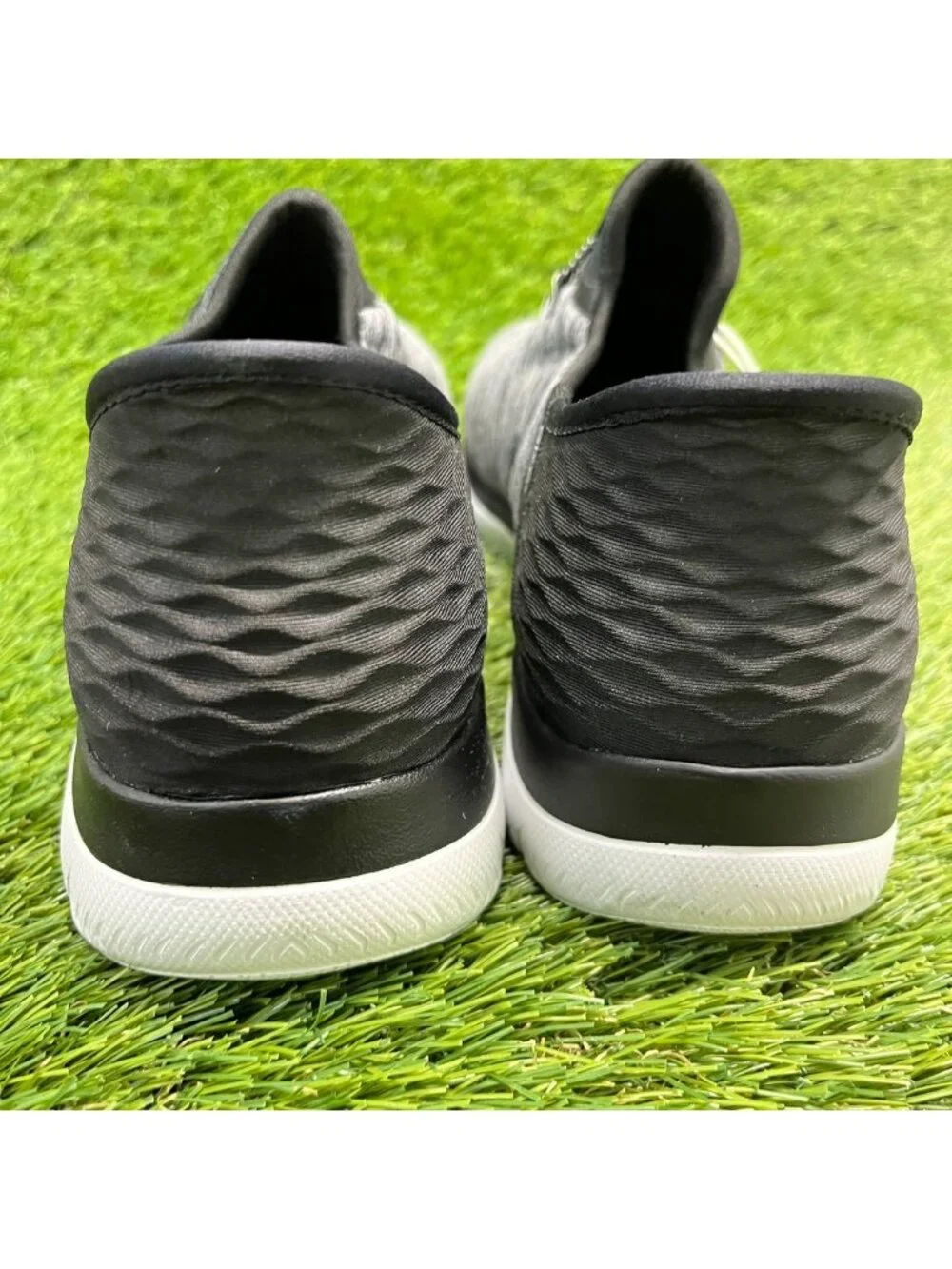 Skechers Summits Dazzling Haze Womens Size 8.5 Black Athletic Shoes Sneakers